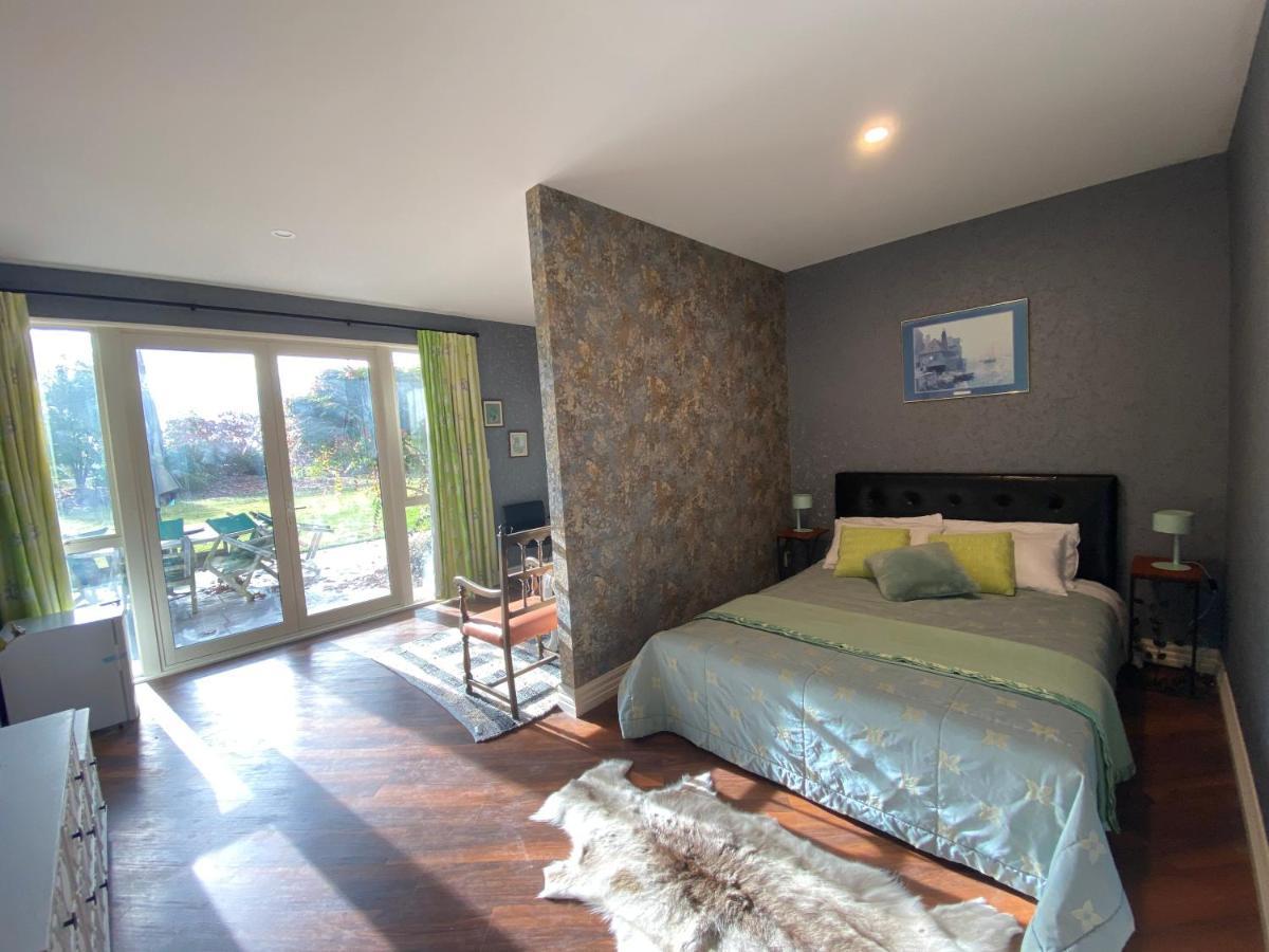 Clearwater Olive Estate Villa Christchurch Exterior photo